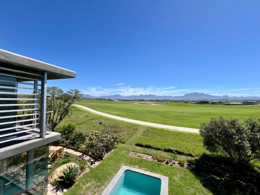 5 Bedroom Property for Sale in Oubaai Western Cape